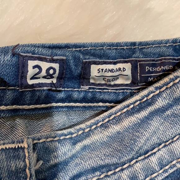 🌸Miss Me size 28 standard crop used in excellent condition - Picture 13 of 16